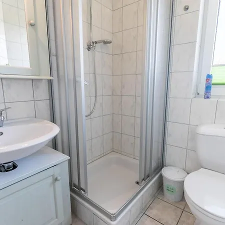 Zur Muschel Zur Muschel *